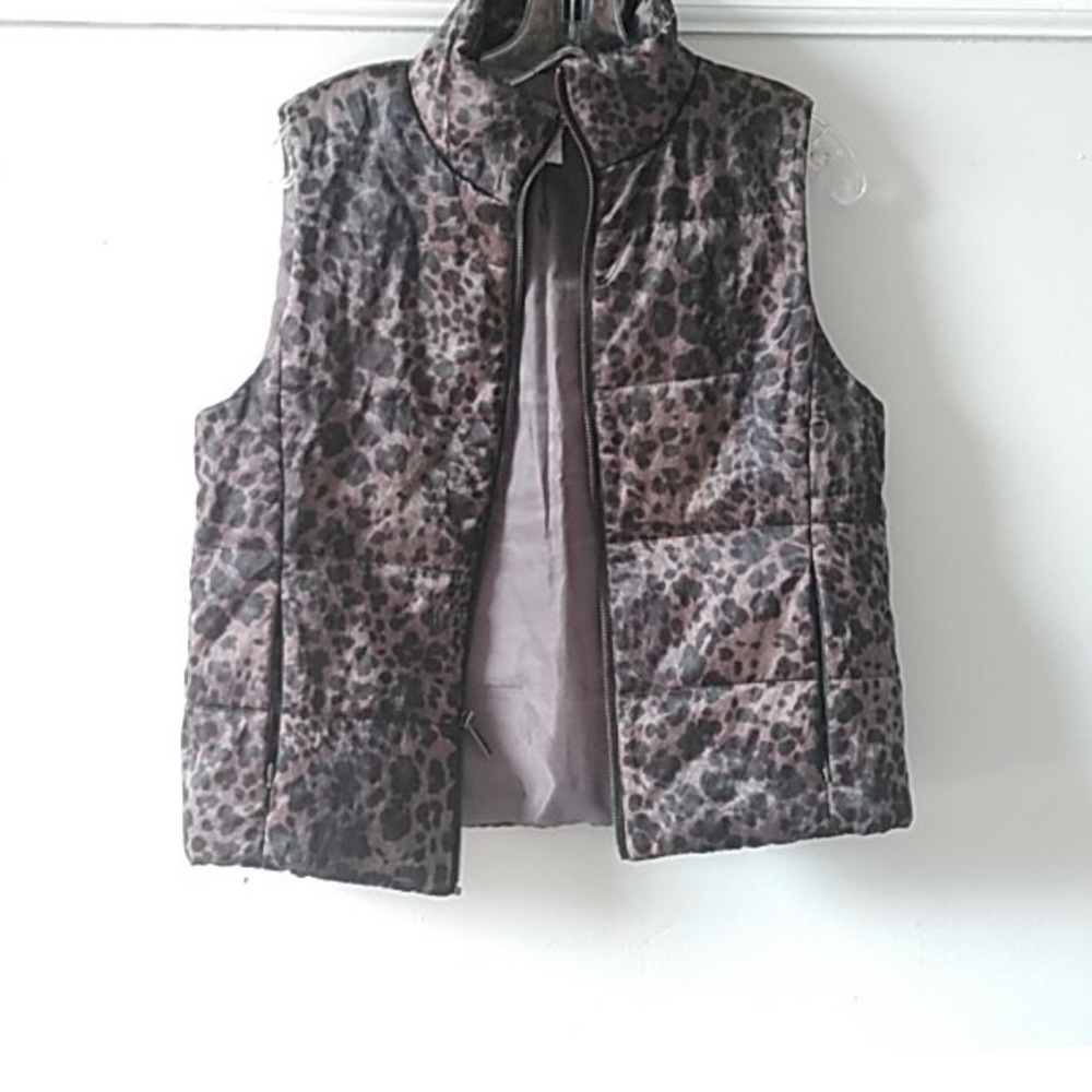 Kenneth Cole NY vest size XS gently used